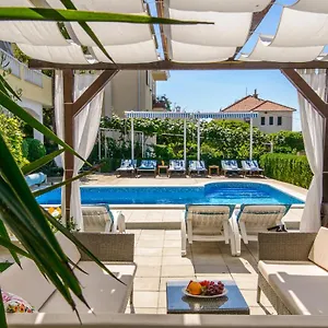 Guest house Kasalo